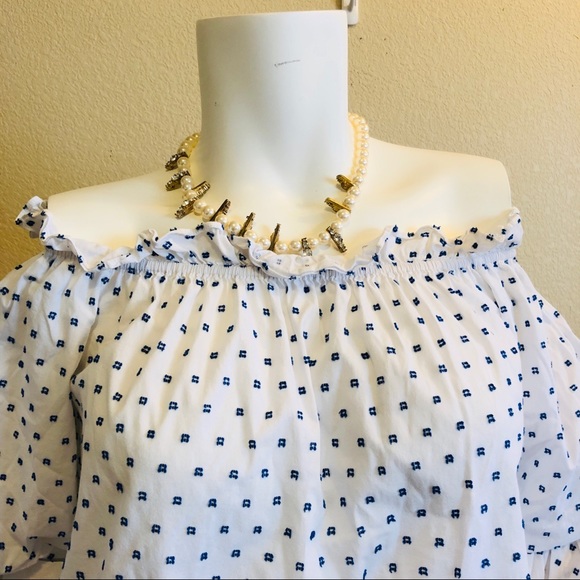 Olivia Culpo x Le Tote || Off Shoulder Ruffle Top - Picture 4 of 9